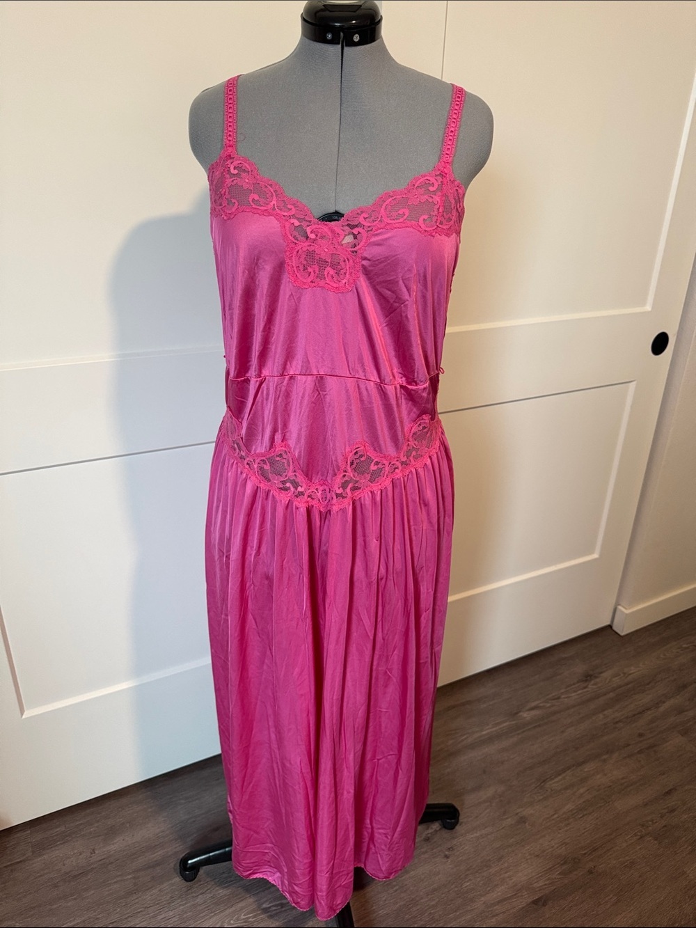 Vintage Union Made 80s Drop Waist Fuchsia Lace-Trim Nightgown